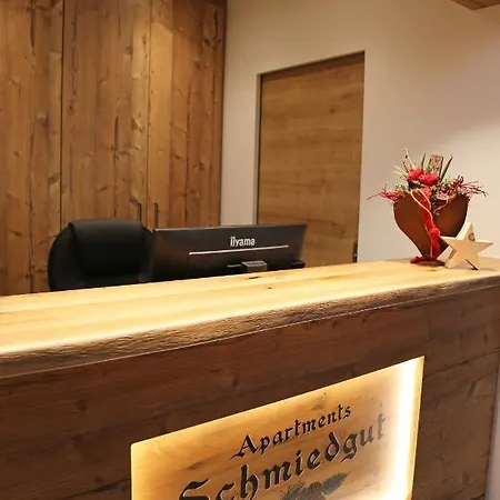 Aparthotel Schmiedgut *