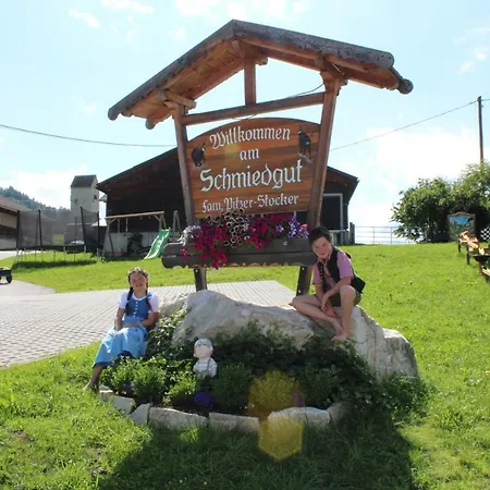 Schmiedgut Apartmanhotel