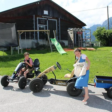 Lägenhetshotell Schmiedgut Haus im Ennstal