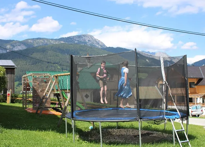 Schmiedgut Aparthotel Haus im Ennstal